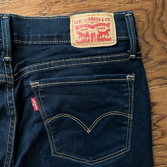 Levi’s Super Skinny Jeans 710 - Picture 4 of 4